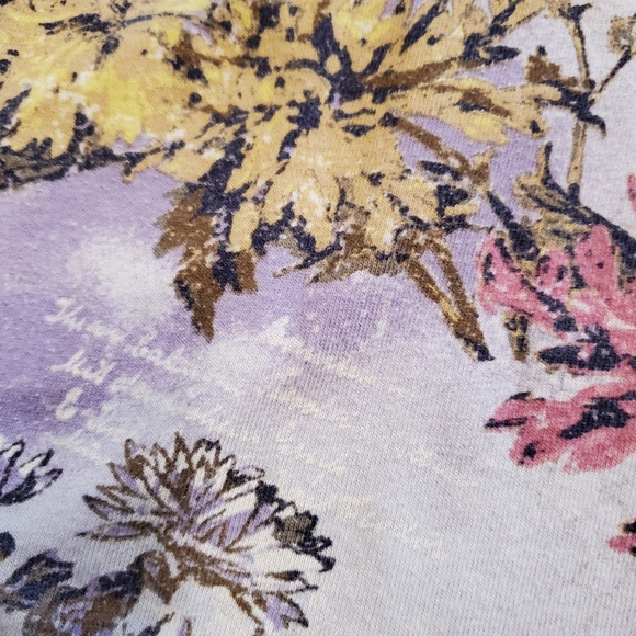 Basic Editions Purple T-Shirt Top with Birds & Flowers - Picture 8 of 16